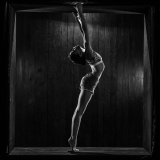 akrobatics in frame
